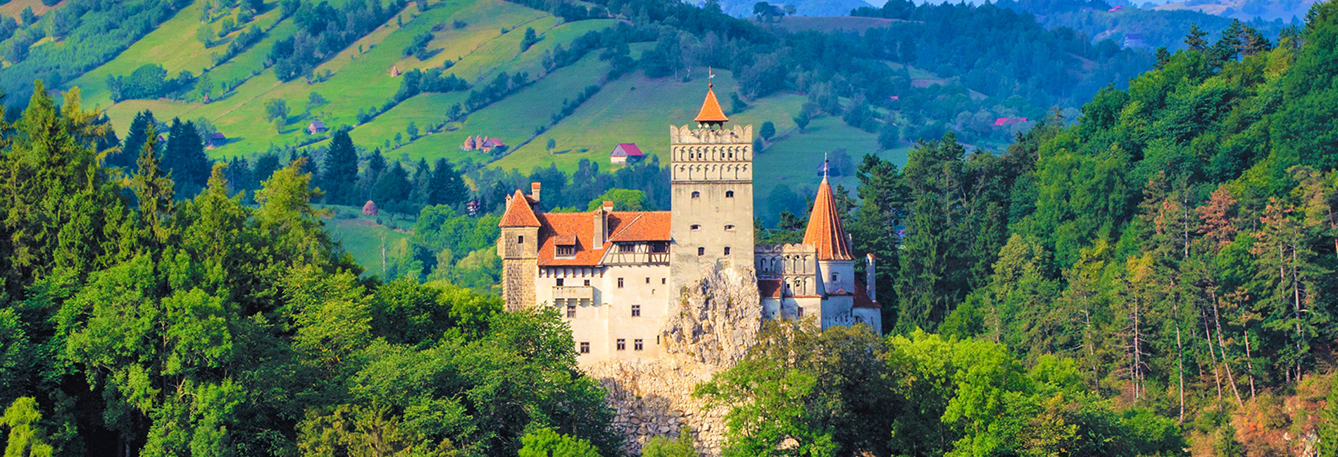 Dracula Castle, Peles Castle and Brasov Day Trip from Bucharest